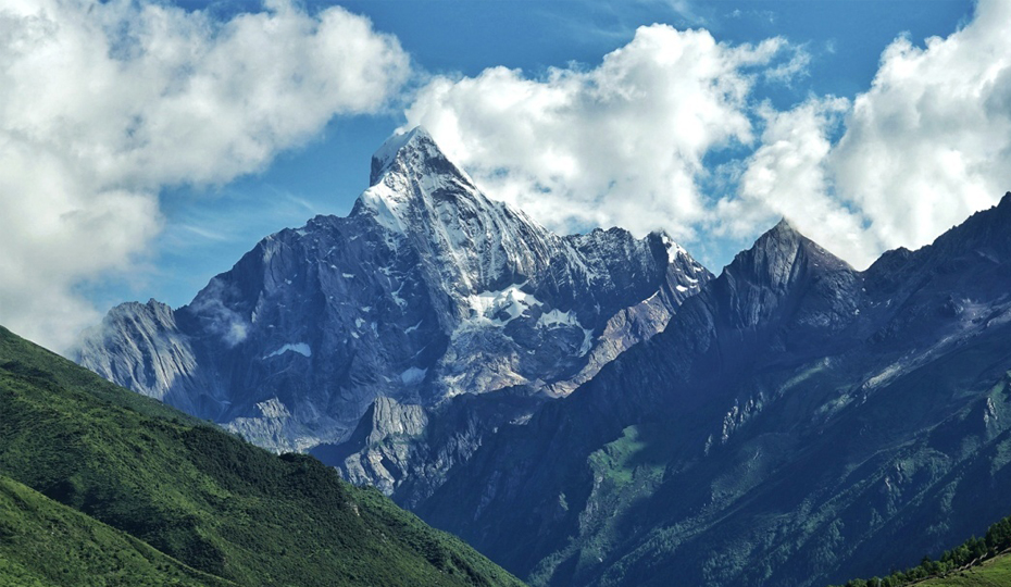 Mt. Siguniang welcomes the "big test"