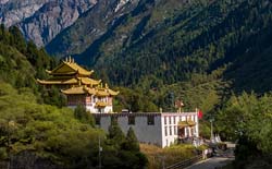 《Regulations on Scenic Spots in Sichuan Province》